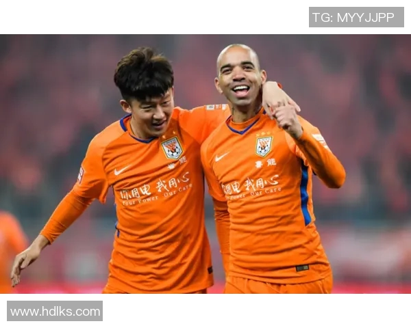 重庆足球队包夹战术创新探索与实践分析